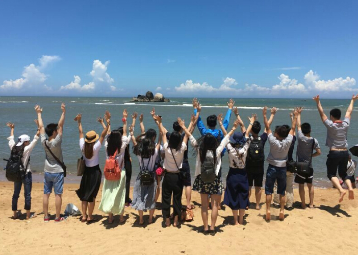 辉骏生物-海南之旅：一起享受沙滩美景！